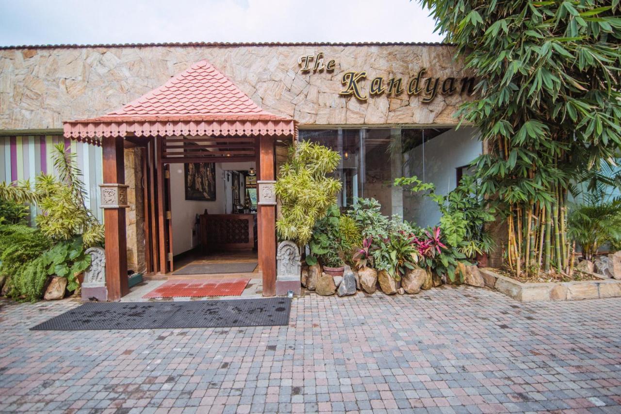 Kandyan Hotell Eksteriør bilde